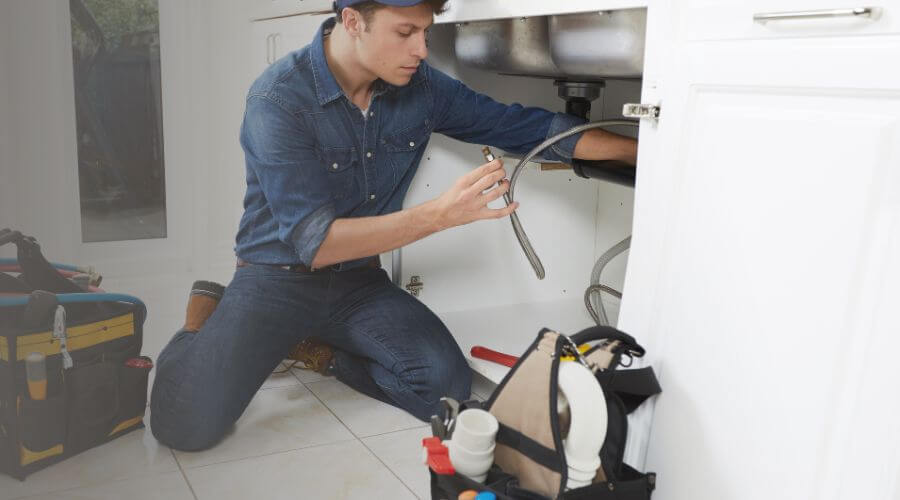 Professional Tankless Water Heater Installation in Harwood, TX